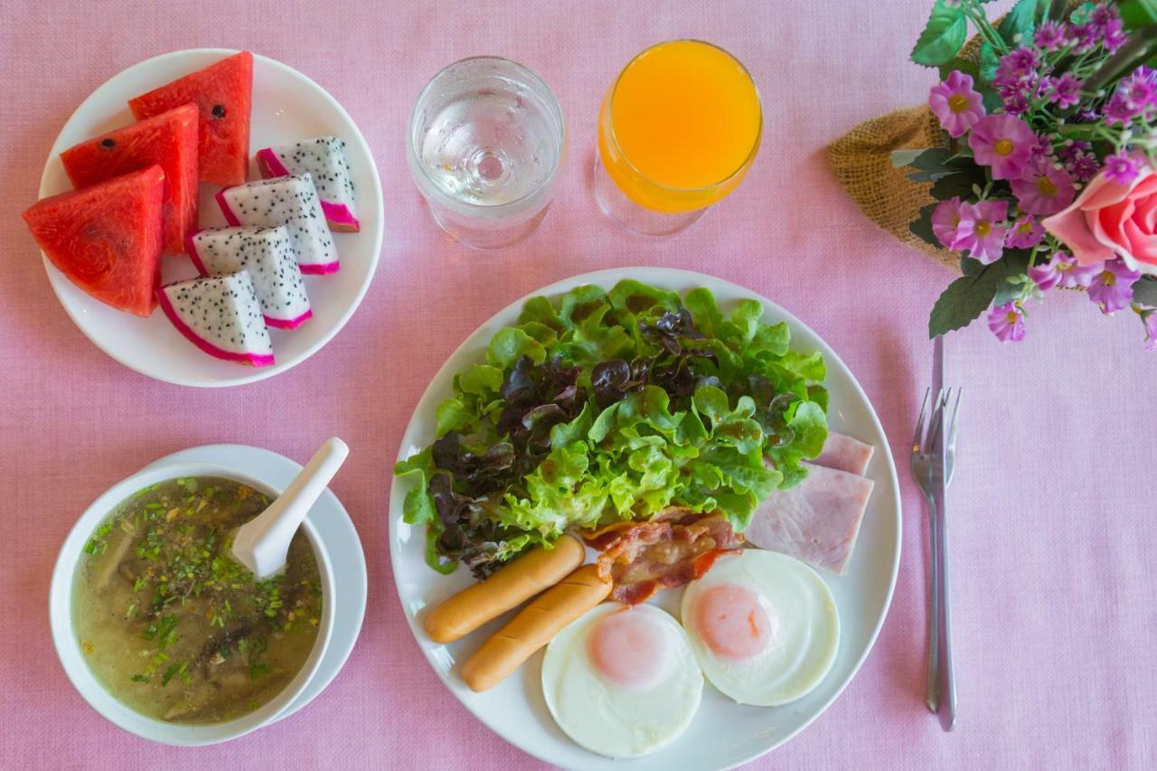 Villa Reina Resort Nong Nam Daeng Dış mekan fotoğraf